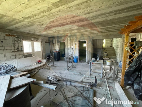 Casă P+1- Vasilați - 491 mp teren - posibiliate de exti...