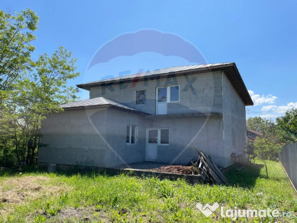 Casă P+1- Vasilați - 491 mp teren - posibiliate de exti...