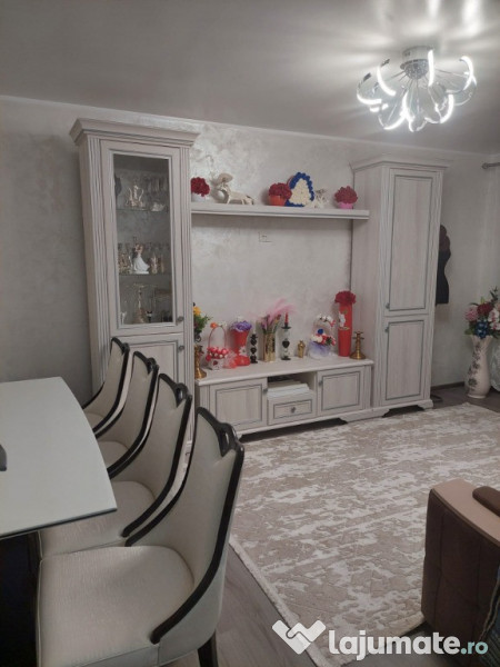 Apartament 3 camere Calea Calarasilor/Viziru