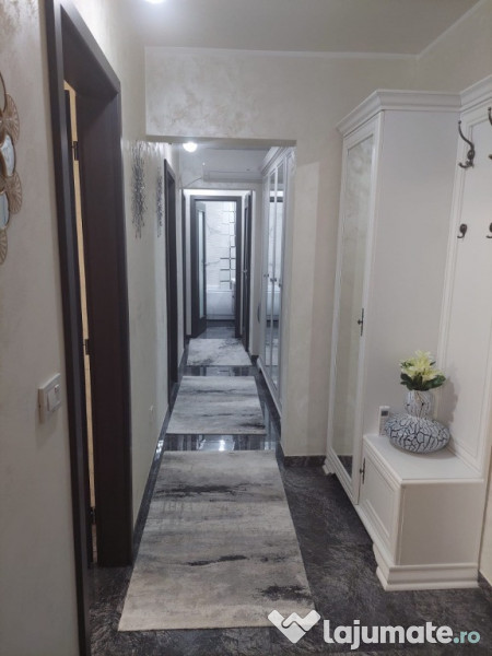 Apartament 3 camere Calea Calarasilor/Viziru