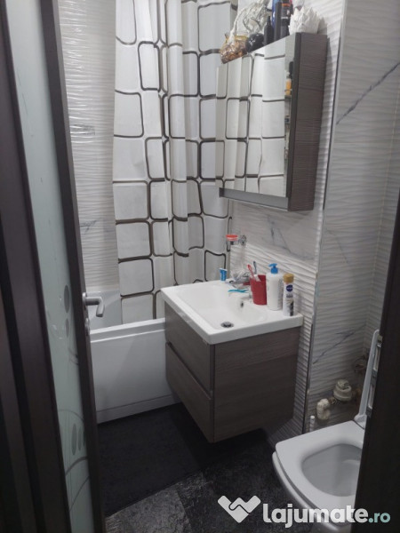 Apartament 3 camere Calea Calarasilor/Viziru