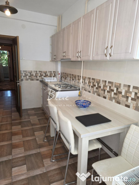 Apartament 3 camere situat in Zona Sala Sporturilor 