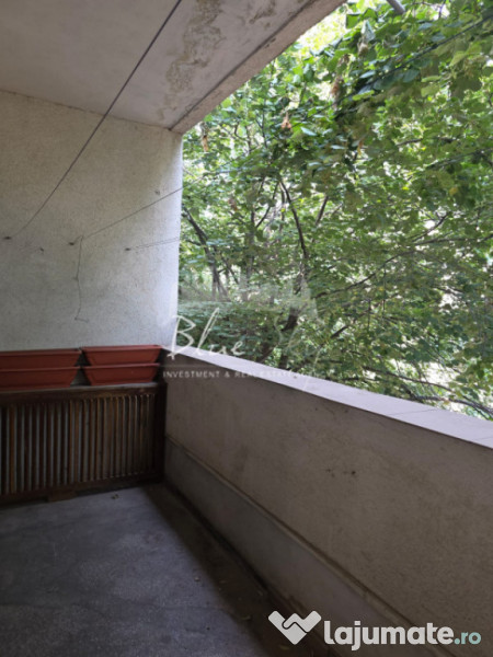 Apartament 3 camere situat in Zona Sala Sporturilor 
