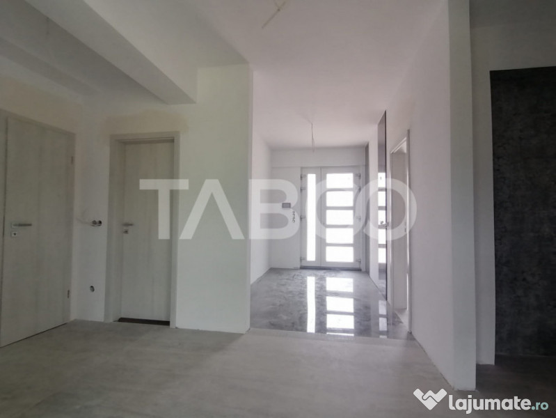 Casa moderna de inchiriat 5 camere cu teren si piscina Cisna