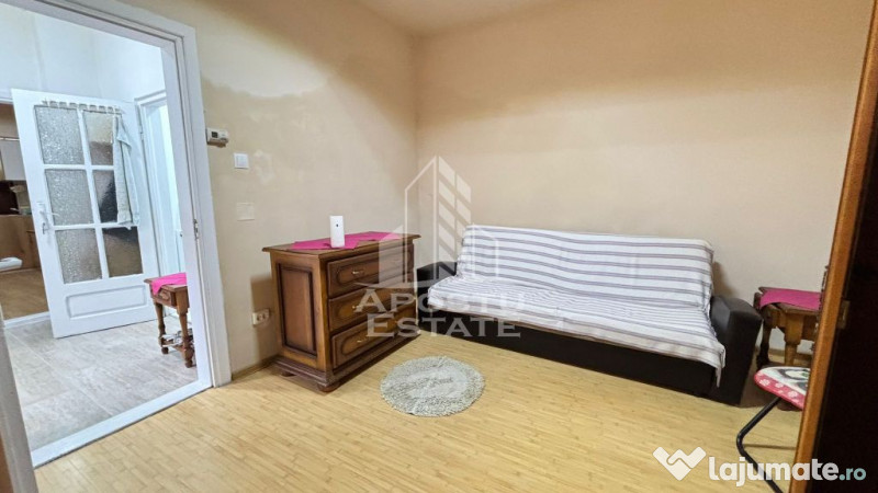 Apartament la curte comuna in zona Garii, renovat, centra...