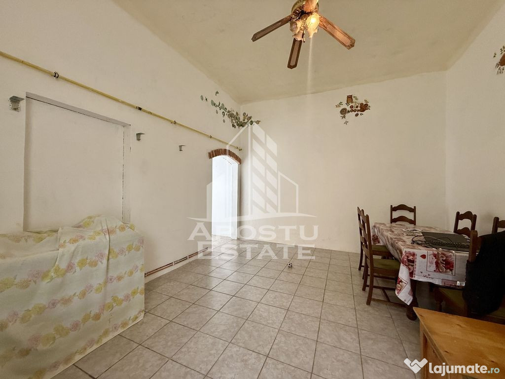 Apartament cu 3 camere la casa in zona Complexului Studen...
