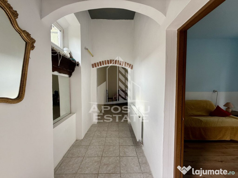 Apartament cu 3 camere la casa in zona Complexului Studen...