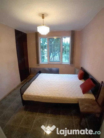 Garsoniera in zona Izvor