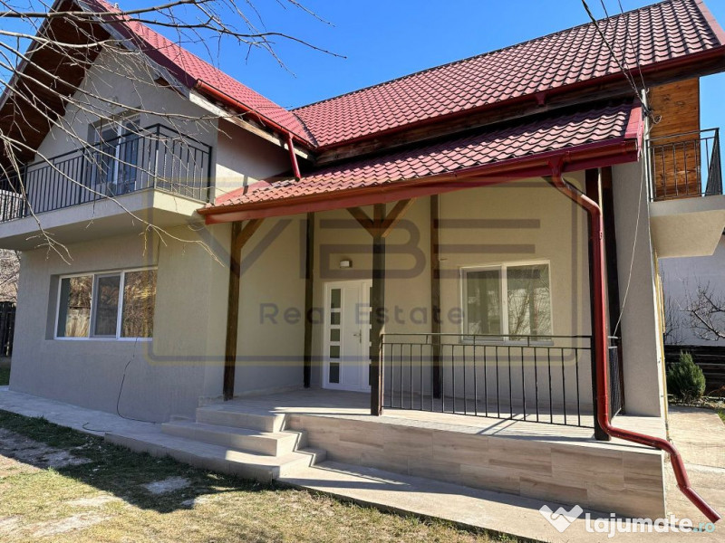 Popas Pacurari- 5 min de Atrium Garden- Vila 4 camere ren... 