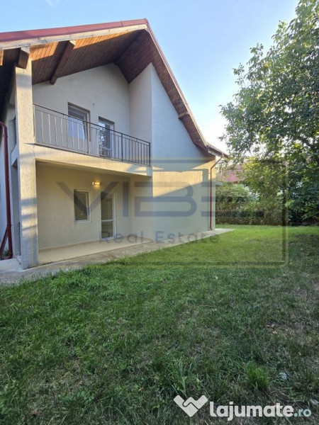 Popas Pacurari- 5 min de Atrium Garden- Vila 4 camere ren... 