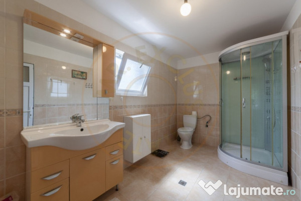 Casa spatioasa P+1E Budeasa -Valea Marului Arges