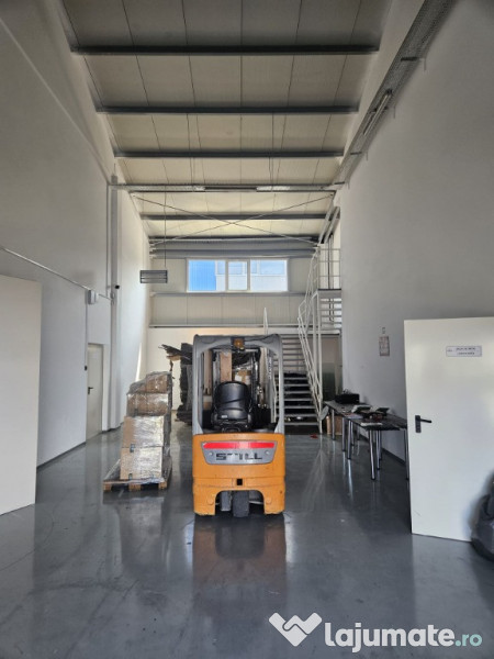 Hala 1000mp de inchiriat in Miroslava