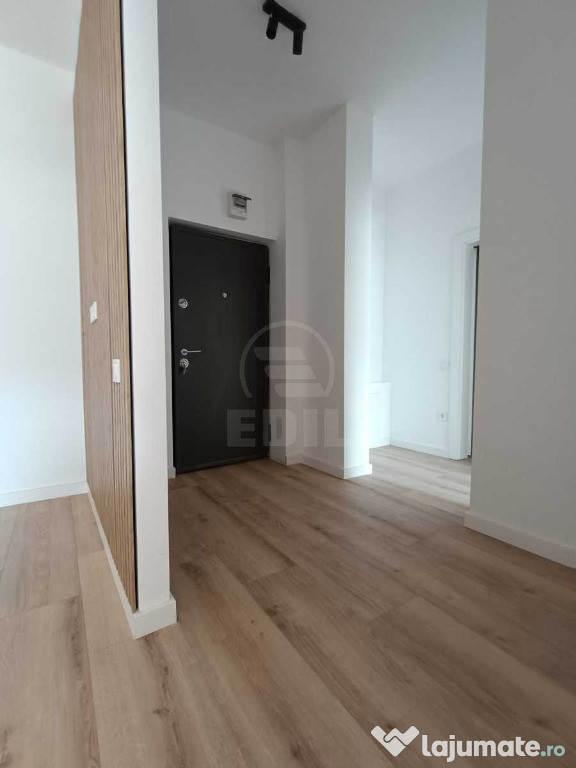 Apartament cu 3 camere,Eroilor,finisat, partial mobilat si utilat
