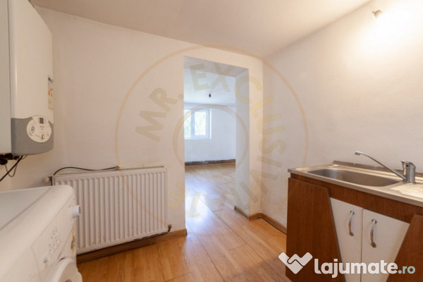 Oportunitate rară! Casă cu curte la munte-Campulung Muscel