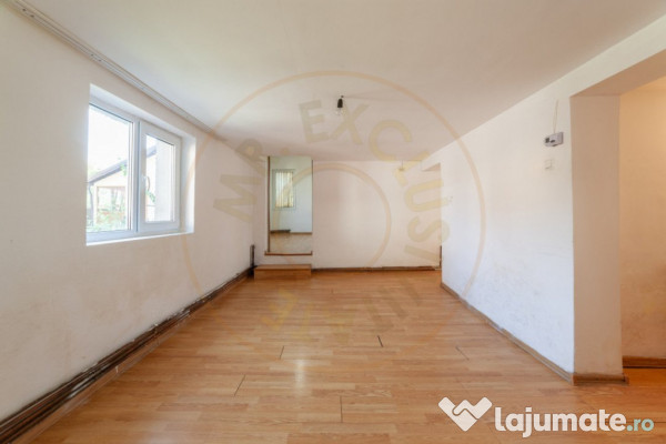 Oportunitate rară! Casă cu curte la munte-Campulung Muscel