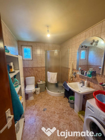 Casa de vacanta sau rezidenta in Adunati, buget redus 