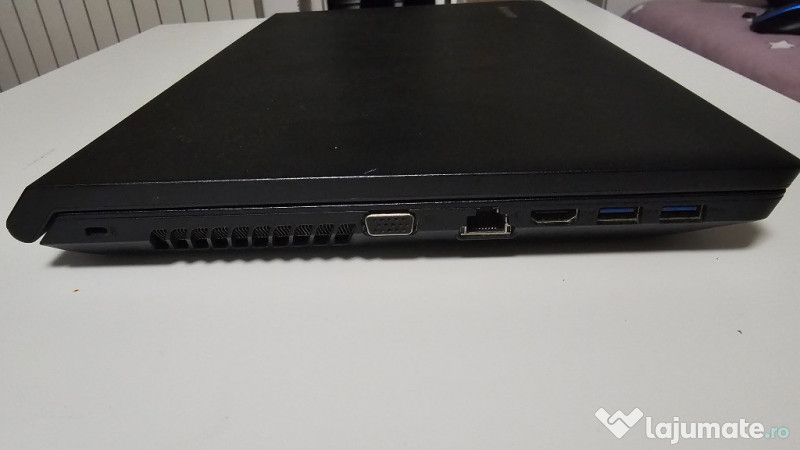Laptop Lenovo B590 procesor I3 8Gb ram 