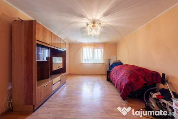 Casa cu teren generos si gradina spectaculoasa – Comuna Cu 