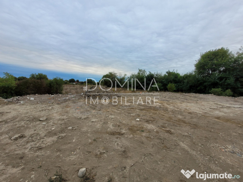 Teren intravilan, 3.063 mp, str.Merilor, zonă în dezvolta 