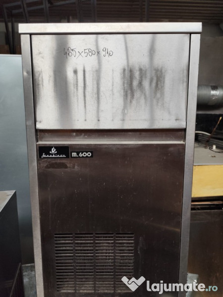 Masina cuburi gheata nou si second 