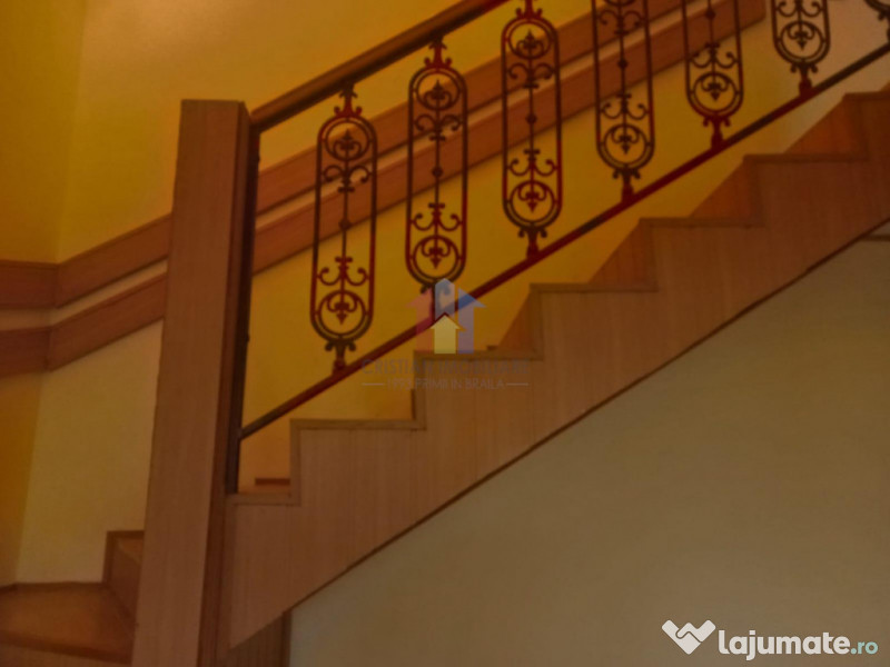 DUPLEX, 3 camere, etaj de mijloc, Calarasilor - Faleza 