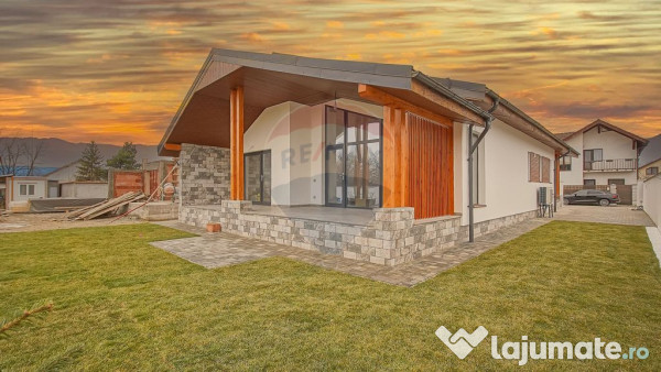 Comision 0 %! Casă cu 4 camere de vânzare în zona Stup... 