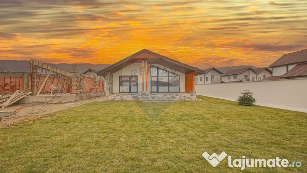 Comision 0 %! Casă cu 4 camere de vânzare în zona Stup... 