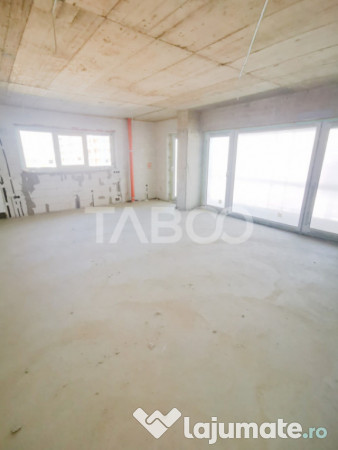 Oferta imbatabila apartament cu 3 camere zona Baza Sportiva
