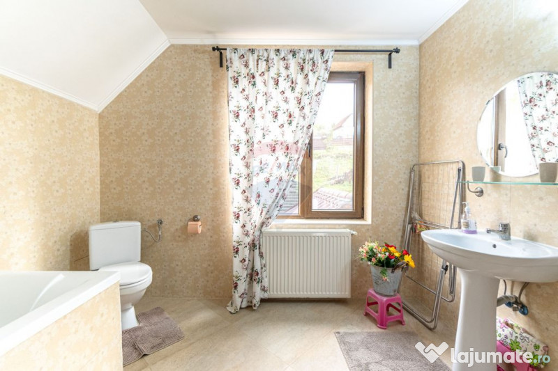 CASA MODERNĂ de vânzare în FUNDATA, BRAŞOV| COMISION 0% 