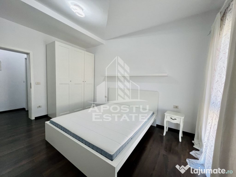 Apartament cu trei camere , decomandat , cu terasa ,in Giroc 