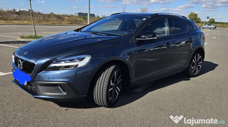 Volvo v40 2016 - cross country – 2.0 diesel, 120 cp 