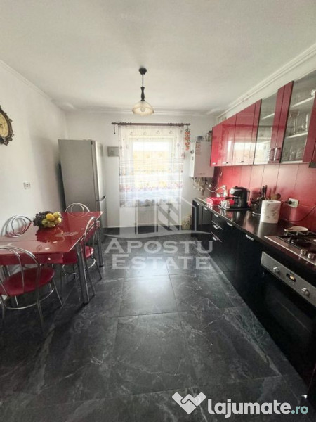 Apartament cu 3 camere complet mobilat si utilat in Giroc...