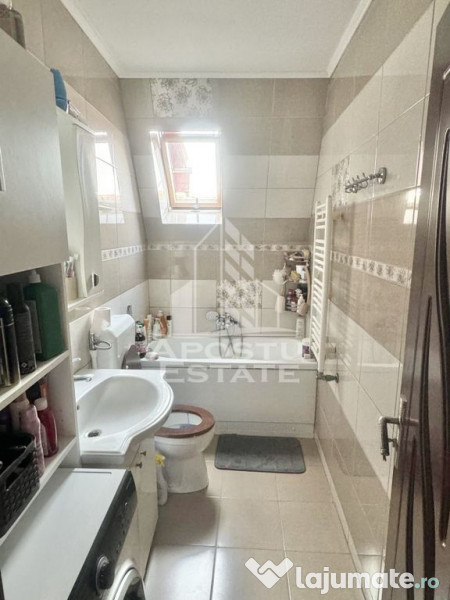 Apartament cu 3 camere complet mobilat si utilat in Giroc...