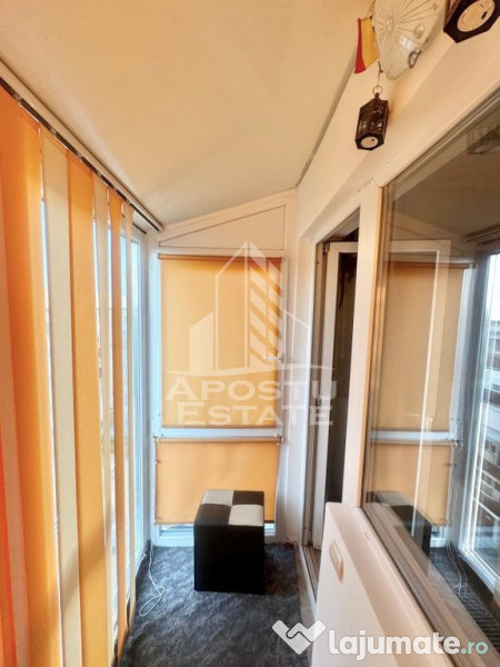 Apartament cu 3 camere complet mobilat si utilat in Giroc...