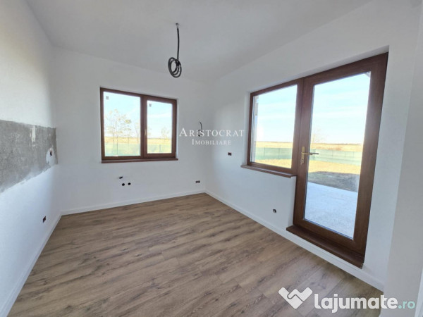 Vanzari Case / Vile Corbeanca - zona linistita