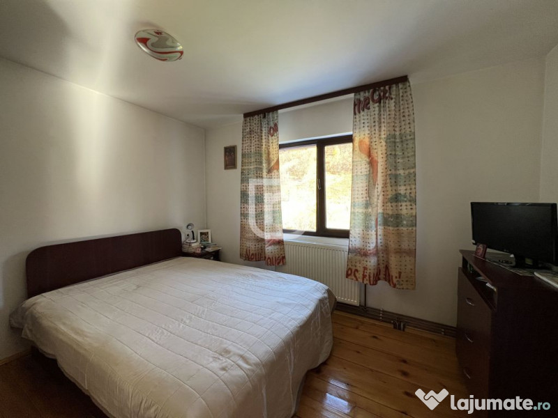 Casa cu 4 dormitoare | strada Manastirii | Gura Humorului