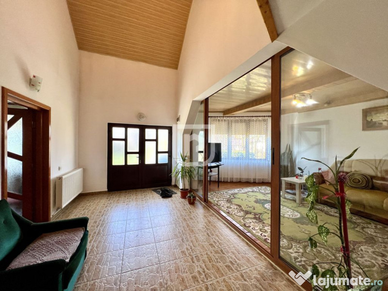 Casa cu 4 dormitoare | strada Manastirii | Gura Humorului