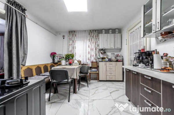 Șansă pentru familie mare apartament la casă, cu teren...