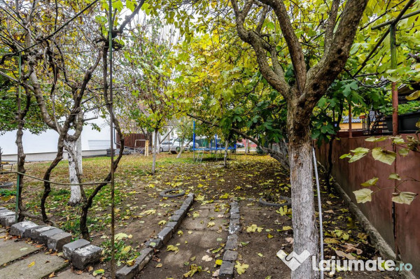 Șansă pentru familie mare apartament la casă, cu teren...