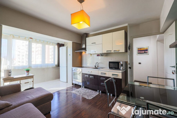 PRET NOU! Apartament mobilat și utilat în Piața Spital...