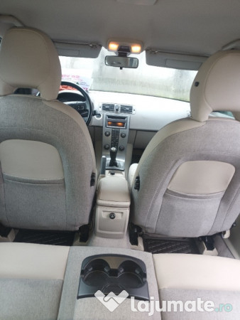 Volvo v50,136cp.acte la zi 