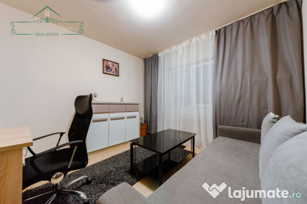 Apartament 2 camere decomandat cu centrala proprie, zona 700