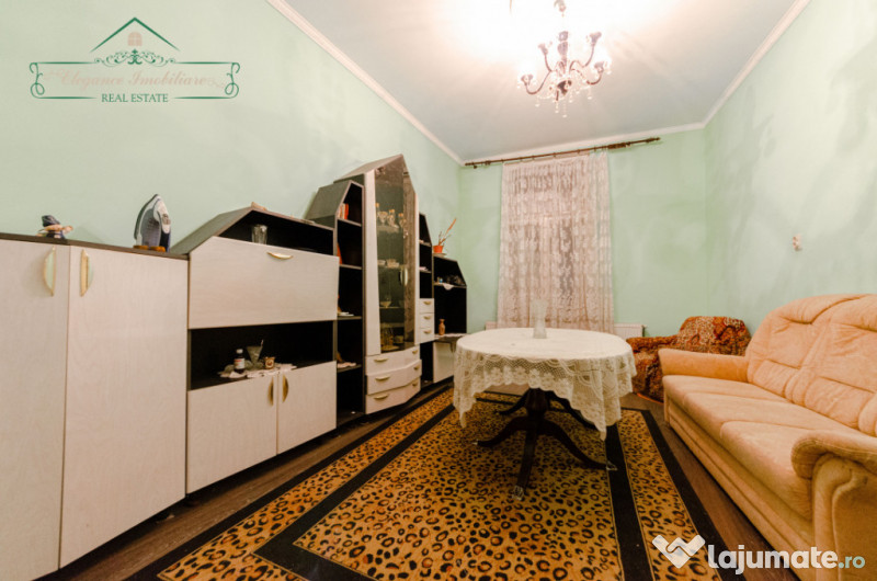 Apartament la curte comuna cu 4 camere si centrala proprie,