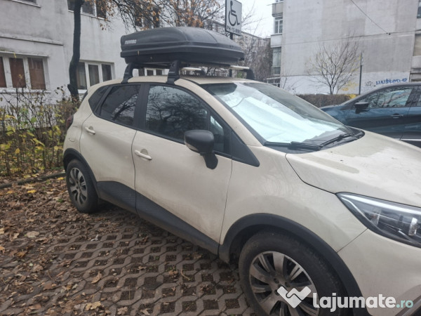Renault Captur masina