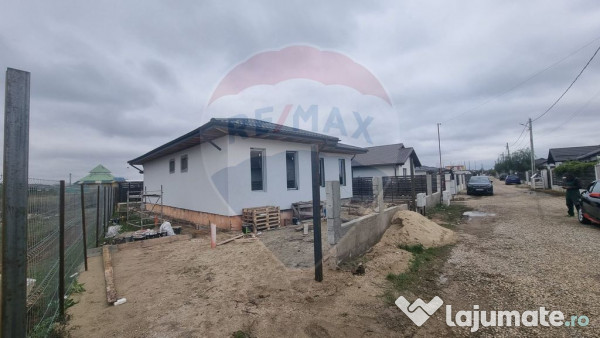 DE VANZARE - Casa 4 camere in Câmpia Vlăsiei/Dârza 