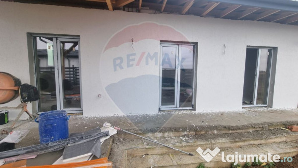 DE VANZARE - Casa 4 camere in Câmpia Vlăsiei/Dârza 
