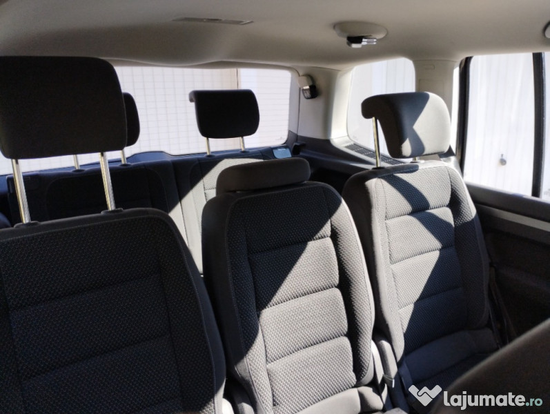 Vw Touran 2.0 diesel 140 cp 7 locuri an 2014 COMFORTLINE 