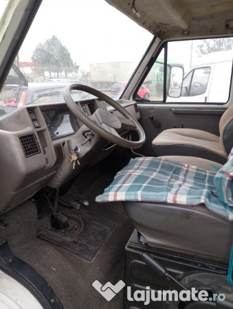 Autorulota alcov Fiat 2.5 diesel 