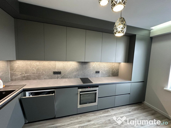 Garsoniera de inchiriat Piata Alba-Decebal 