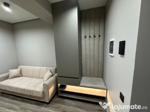 Garsoniera de inchiriat Piata Alba-Decebal 